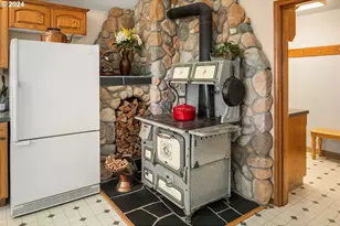 162 Bylin Rd, Stevenson, WA 98648 - Photo 19