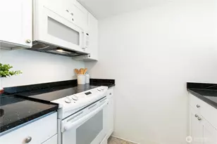 1415 2nd Ave, Seattle, WA 98101 - Photo 13