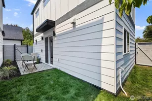 818 B S Sullivan St, Seattle, WA 98108 - Photo 15