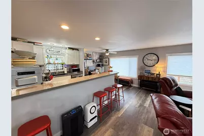 9111 66th Avenue NW #126, Gig Harbor, WA 98332 - Photo 7