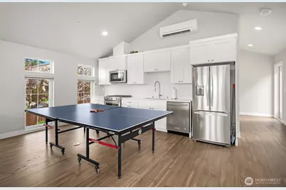 22773 SE 14th Court #10, Sammamish, WA 98075 - Photo 27