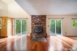 8727 Johnson Point Rd NE, Olympia, WA 98516 - Photo 15