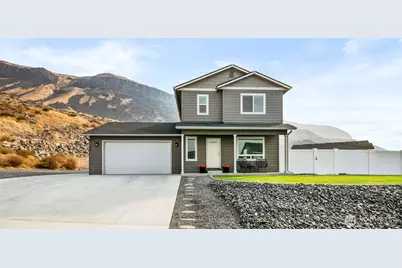 103 George Loop, Rock Island, WA 98850 - Photo 1