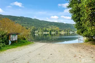 22969 Lake McMurray Ln, Mount Vernon, WA 98274 - Photo 21