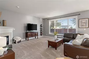 8207 66th Ave Ct E, Puyallup, WA 98371 - Photo 11