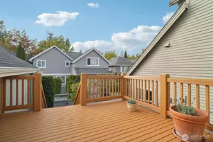 2038 30th Ln NE, Issaquah, WA 98029 - Photo 17