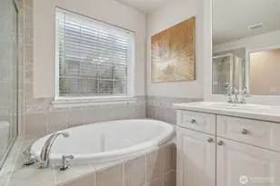 2038 30th Ln NE, Issaquah, WA 98029 - Photo 23