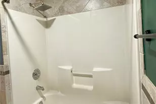 485 SW Bayshore Dr, Oak Harbor, WA 98277 - Photo 15