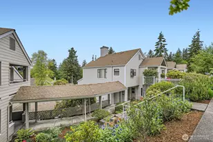 4105 Providence Point Dr SE, Issaquah, WA 98029 - Photo 3