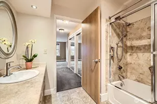 4105 Providence Point Dr SE, Issaquah, WA 98029 - Photo 23