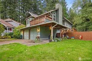 241 NE Watson Ct, Bremerton, WA 98311 - Photo 3