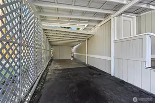 14322 Admiralty Way, Lynnwood, WA 98087 - Photo 15