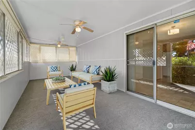 359 7th Street SE #2, Puyallup, WA 98372 - Photo 15