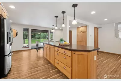 20817 SE 281st Street, Kent, WA 98042 - Photo 13