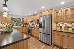 20817 SE 281st St, Kent, WA 98042 - Photo 11