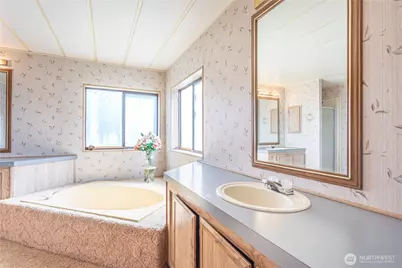 1096 Highway 7, Tonasket, WA 98855 - Photo 9