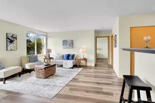 425 23rd Ave S, Seattle, WA 98144 - Photo 3