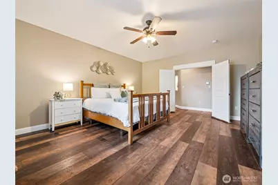 20714 61st Street E, Bonney Lake, WA 98391 - Photo 15