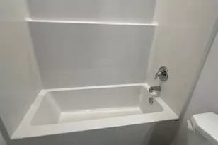 2719 W Peninsula Dr, Moses Lake, WA 98837 - Photo 9