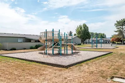 233 Concord Place, Longview, WA 98632 - Photo 33