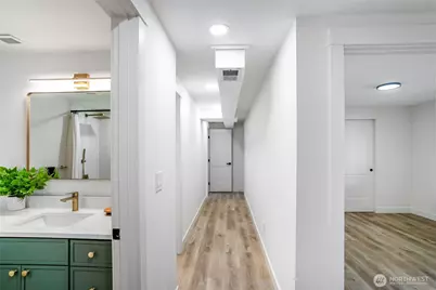 6310 S Ellis Avenue #1, Seattle, WA 98108 - Photo 17