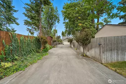 703 E Tietan Street, Walla Walla, WA 99362 - Photo 3