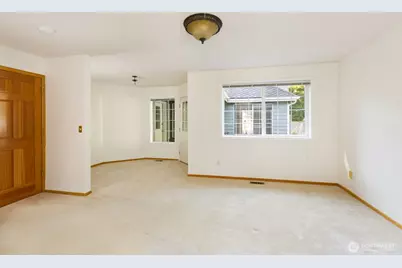 9401 167 Street Ct E, Puyallup, WA 98375 - Photo 9