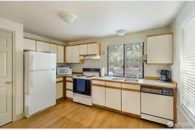 9401 167 Street Ct E, Puyallup, WA 98375 - Photo 25