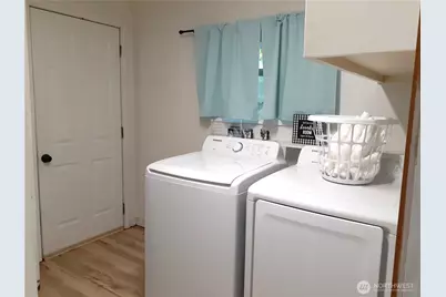 1135 Morgan Road NW #A & B, Bremerton, WA 98312 - Photo 11