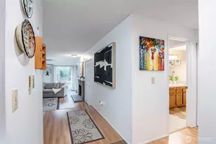 15141 Sunwood Blvd, Tukwila, WA 98188 - Photo 3