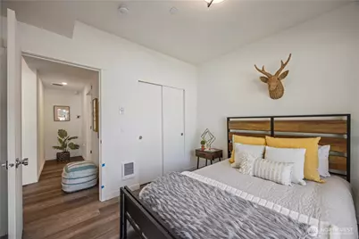 2152 N 185th Street, Shoreline, WA 98133 - Photo 13