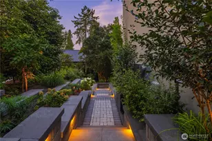 9630 SE 5th St, Bellevue, WA 98004 - Photo 3