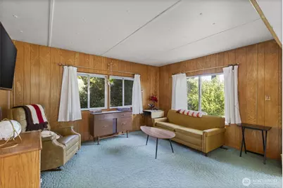 8491 Illahee Road NE, Bremerton, WA 98311 - Photo 21