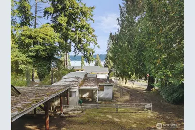 8491 Illahee Road NE, Bremerton, WA 98311 - Photo 7