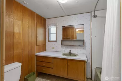 8491 Illahee Road NE, Bremerton, WA 98311 - Photo 31