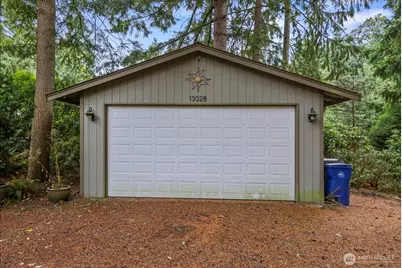 13028 Juanita Drive NE, Kirkland, WA 98034 - Photo 21