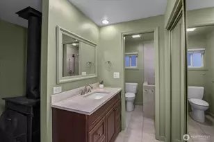 13028 Juanita Dr NE, Kirkland, WA 98034 - Photo 17