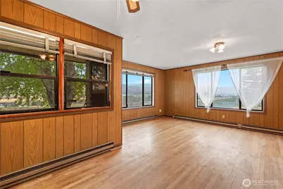 1550 Pear Lane, Rock Island, WA 98850 - Photo 15