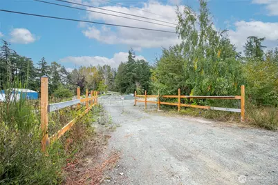 4154 Pacific Highway, Bellingham, WA 98226 - Photo 3