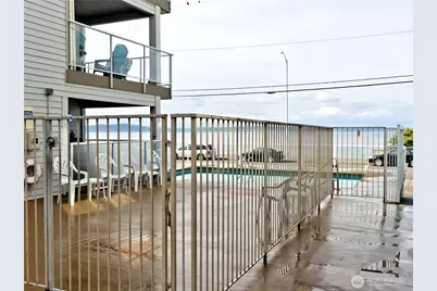 2104 Alki Avenue SW #205, Seattle, WA 98116 - Photo 27