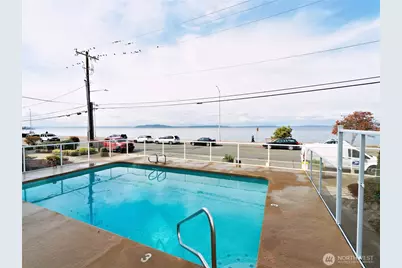 2104 Alki Avenue SW #205, Seattle, WA 98116 - Photo 29