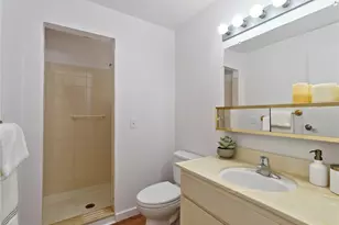 2104 Alki Ave SW, Seattle, WA 98116 - Photo 27