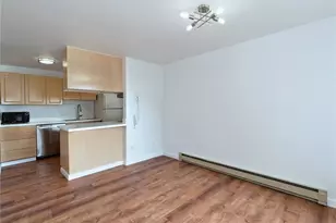 2104 Alki Ave SW, Seattle, WA 98116 - Photo 13