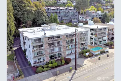 2104 Alki Avenue SW #205, Seattle, WA 98116 - Photo 31