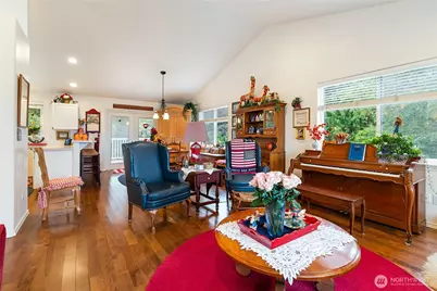 1401 Edwards Street, Bellingham, WA 98229 - Photo 5