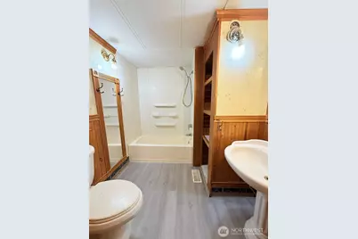 55509 310th Avenue Court E, Ashford, WA 98304 - Photo 19