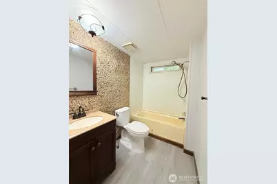 55509 310th Avenue Court E, Ashford, WA 98304 - Photo 23