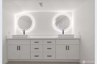 6320 Gregory Street W, University Place, WA 98466 - Photo 15