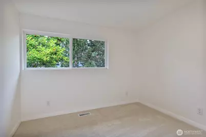 6320 Gregory Street W, University Place, WA 98466 - Photo 13