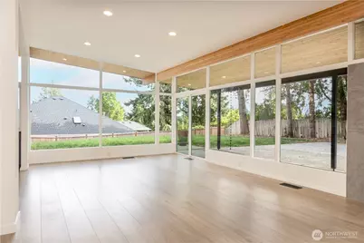 6320 Gregory Street W, University Place, WA 98466 - Photo 5